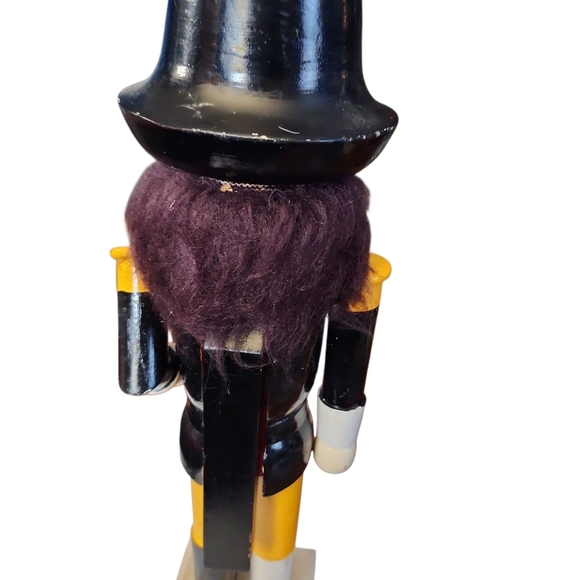 Two Vintage Nutcrackers, Pirate And Chimney Sweep - Picture 4 of 12